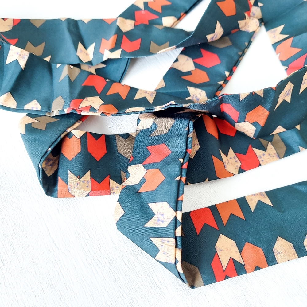 Patterned Twilly Scarf - Picture 5 of 11